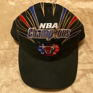 Vintage Starter Chicago Bulls NBA Champions 1998 Last Dance Strapback
